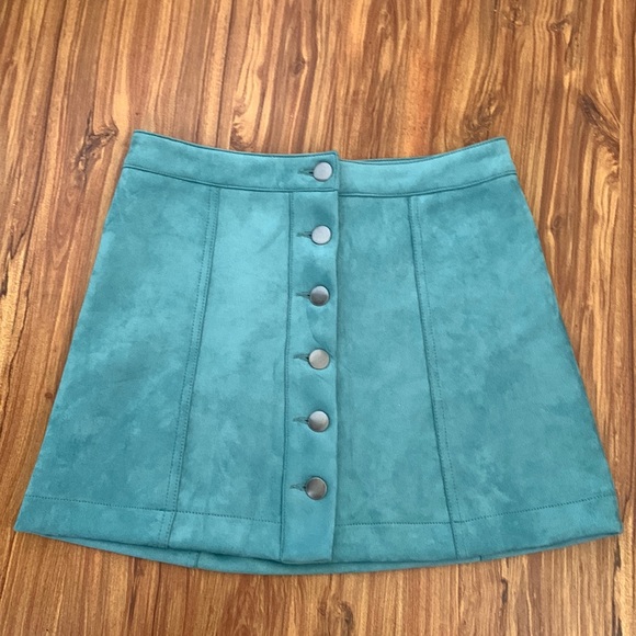 Green Suede Botton Up Skirt - Picture 1 of 3